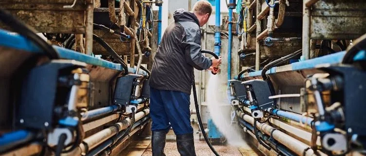 What Does Industrial Cleaning Involve